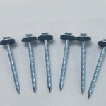 Galvanized screw roofing nails with umbrella washer 4.3x68mm